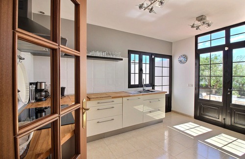 Conil Villa | Luxury villa with private heated pool, WIFI, views of the sea and volcanoes