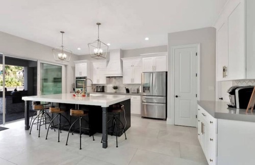 Greater Northdale Villa | Luxury Waterfront Villa w/Pool, Jacuzzi