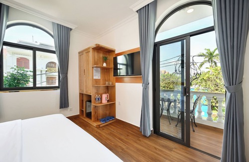 Binh Tan Hotel | Ly Ly Hotel 2
