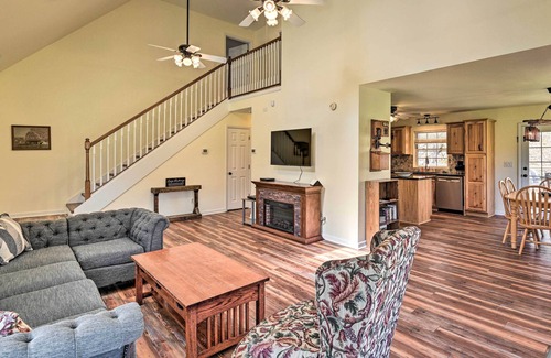Hickman House | Lyles Peaceful Creekside Home: Hot Tub & Fire Pit