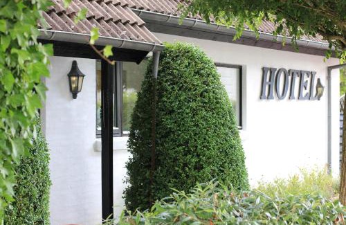 Gammel Rye Hotel | Lyng Dal Hotel og Restaurant