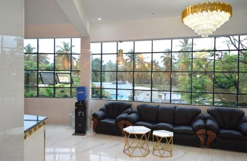 Anaimalai Hotel | M Grand Stay