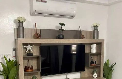 Abobo Apartment | M & M Penthouse, 3 Bedrooms Salon Villa Complete