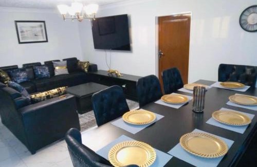 Ruwa House | M&M SIGNATURE HOME 4 BEDROOMS SLEEPS 8 in RUWA LUXURIOUS AMENITIES DECO AND GAZEBO