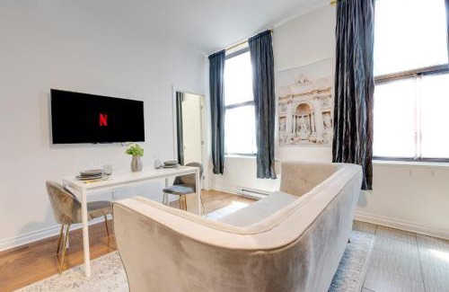 Milton Park Apartment | M11 - Stylish & Cozy 2bdr in Plateau Montreal