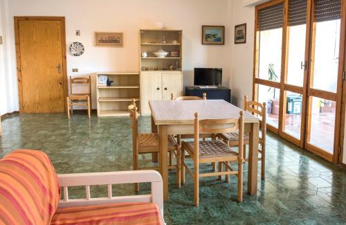 Marcelli Apartment | M251 - Marcelli, trilocale con giardino a 50mt dal mare