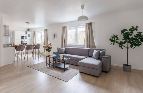Wijk van de Squares Apartment | MA - Conseil VI - Two Bedroom Apartment, Sleeps 6