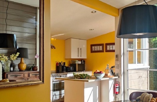Nelson South House | Ma Maison - A delightful heritage home located within Nelson’s dress circle