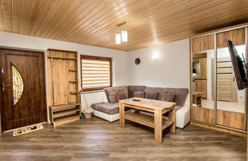 Polanczyk Apartment | Ma-Mela