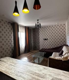 Uzbekistan Apartment | Mac-Paki