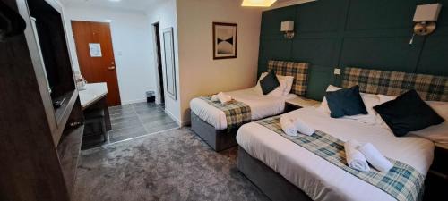 Kinlochleven Hotel | MacDonald Hotel & Cabins