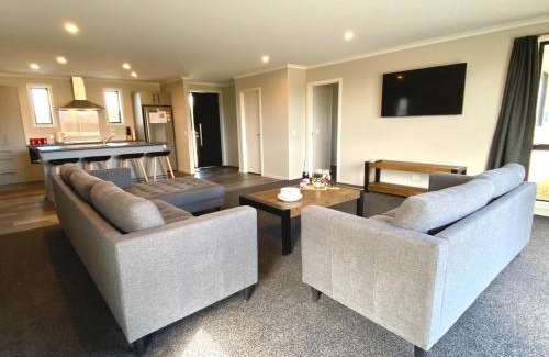 Twizel House | Mackenzie Hideaway