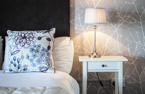 Bundoran House | Maddens Bridge Bar & Guesthouse