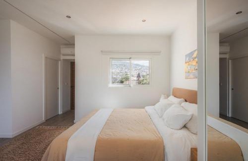 Santa Luzia Apartment | Madeira Rooftop Studio, Ocean & City View