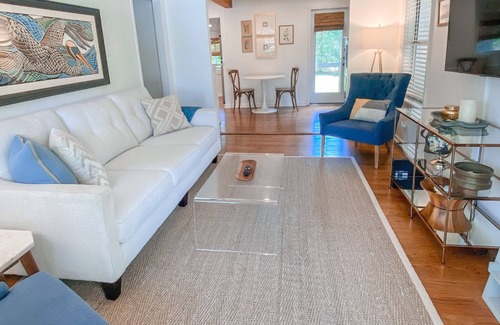 Ridgeland House | Madeline's House - Olde Towne Charmer