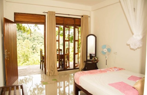 Ella Bed & Breakfast | Madhara's stay at home Ella