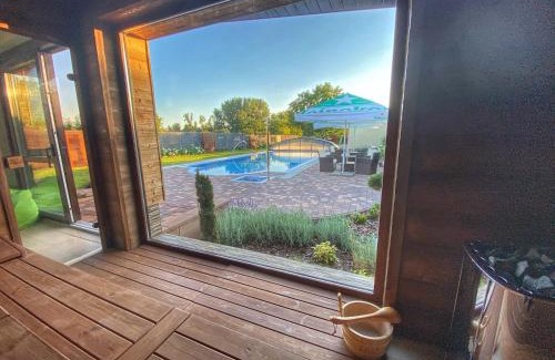 Kisvarda Bed & Breakfast | Madison Village