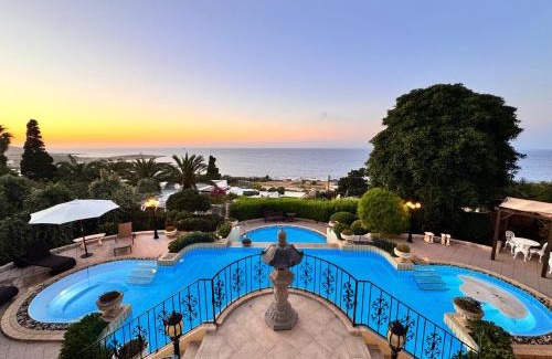 Bahar ic-Caghaq Villa | Madliena Hills Mansion