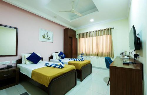 Teynampet Hotel | Madras Inn - Alwarpet