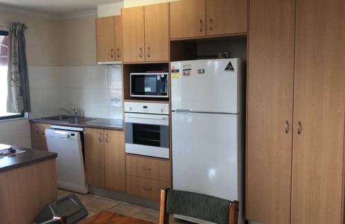 Caloundra Apartment | MADRID UNIT 5 - Kings Beach is also only approx. 600 metres away!