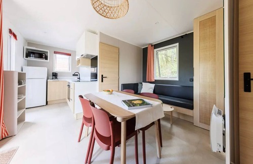 Chatel-Guyon House | Maeva Respire campsite in La Croze * - Premium Cottage 3 Parts 4 People + TV