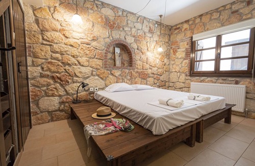 Psakoudia House | Mafalda House by RentalsPro