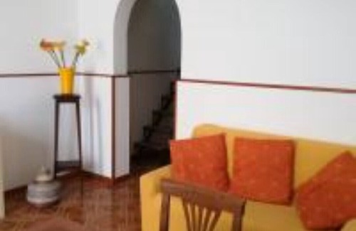 Aradeo House | Mafalda House