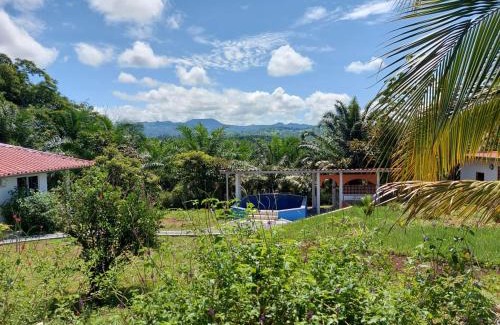 Las Lajas Bed & Breakfast | Magic Mountain Lodge