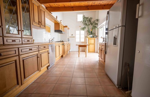 Saint-Georges-des-Coteaux House | Magnificent family estate in the heart of Saintonge sleeps up to 23