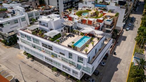 Zazil-ha Apartment | Magnificent 2 blocks from the beach and 5th Ave