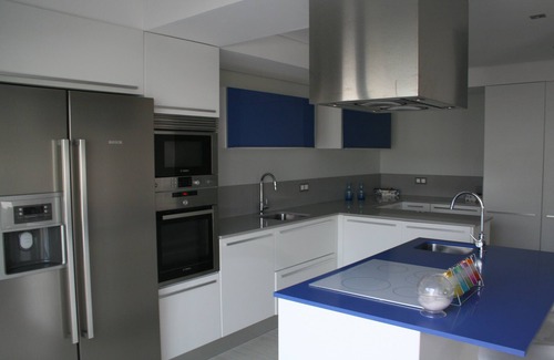 Sao Jacinto Villa | Magnificent beach house, 12.5m private pool, barbecue, private outdoor space!