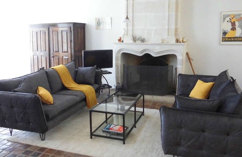 Marais Poitevin House | Magnificent harbour location