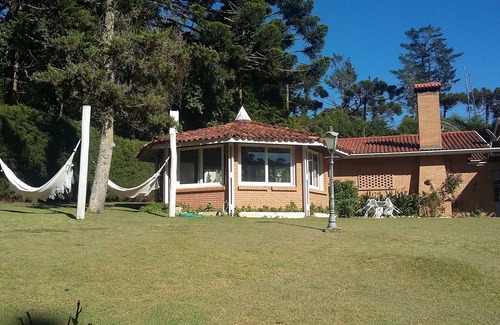 Campos do Jordao House | MAGNIFICENT HOUSE SURROUNDED BY NATIVE FOREST, FOR WHOM YOU WANT QUIET