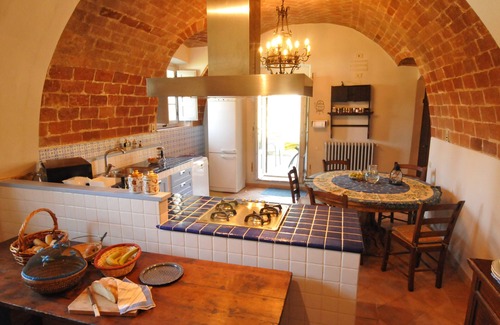 Sinalunga Villa | Magnificent Leopoldian Villa for 10p (+option. 4p) with private pool and garden