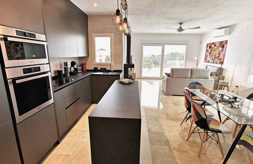 Orihuela Costa Villa | Magnificent villa in Orihuela Costa close to everything with heated pool*