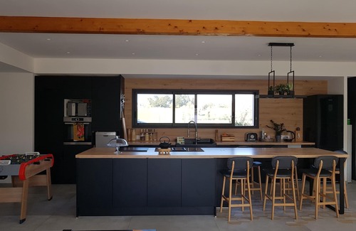 Saint-Ave Villa | Magnificent villa with heated pool, 15' from beaches, 5' from vannes