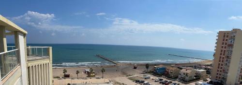 Puig Apartment | MAGNIFICO ATICO-DUPLEX FRENTE AL MAR