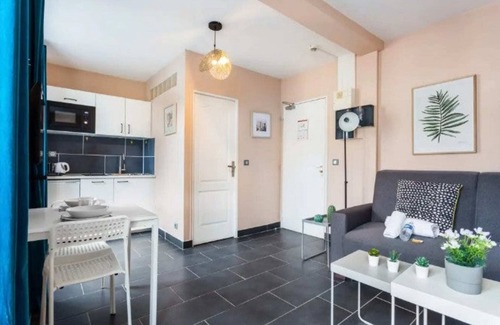 Pantin Apartment | Magnifique Studio 5 - Close to Paris