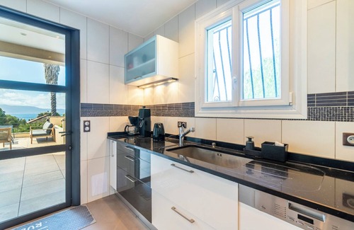 Porto Pollo Apartment | Magnifique VUE MER : Appartement T4 DE Standing A Louer A Porto Pollo!