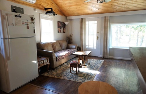 Hickman Cottage | Magnolia Cottage