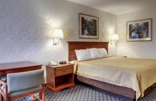 Hattiesburg Hotel | Magnolia Inn Townhouse Hattiesburg M S I-59