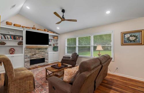 Hattiesburg House | Magnolia Retreat