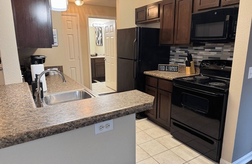Tupelo Apartment | Magnolia Serenity: 2BR/1BA w/Gym, Pool, BBQ Grill