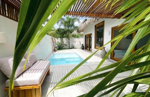 Popoyo Villa | Mahalo Villa Palmera Private Pool