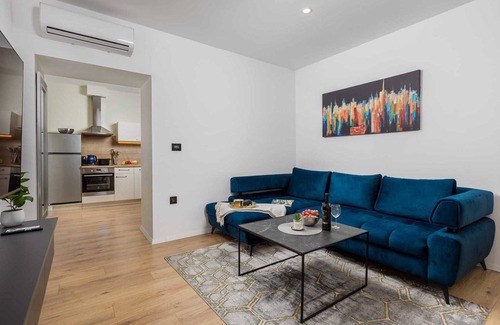 Rijeka Apartment | Main square Corso, CosyLux 2