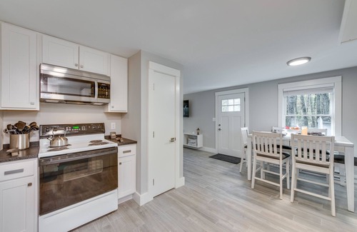 Saco Apartment | Maine Escape w/Grill, Near Skiing & Hiking!