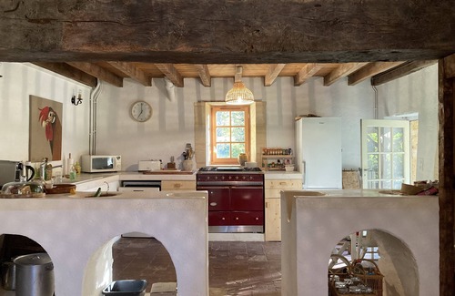 Lamothe-Montravel House | Maison de Campagne Familiale du 16ème Avec Piscine Proche de Saint Emilion