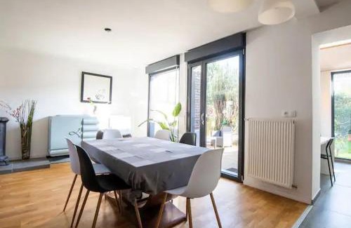 Lambersart Villa | Maison à l'orée du BOIS CITADELLE de LILLE avec TERRASSE en plein sud PROCHE DE TOUTES COMMODITES à la porte de LILLE