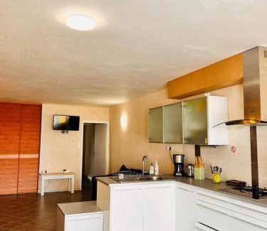 Castelsarrasin House | Maison à la campagne