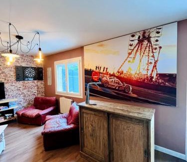 Le Mans House | Maison 1440 - STORIES, logement Atypique Sport Auto